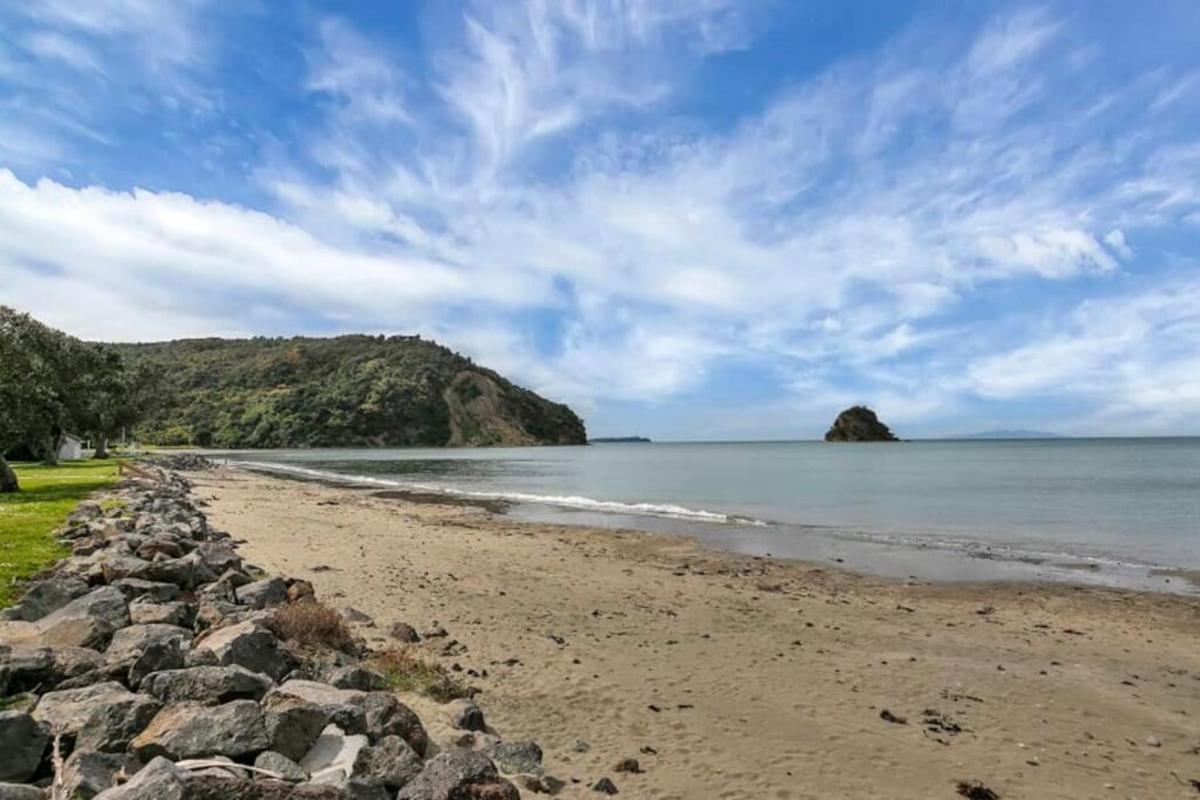 Waiwera Beach Getaway 외부 사진